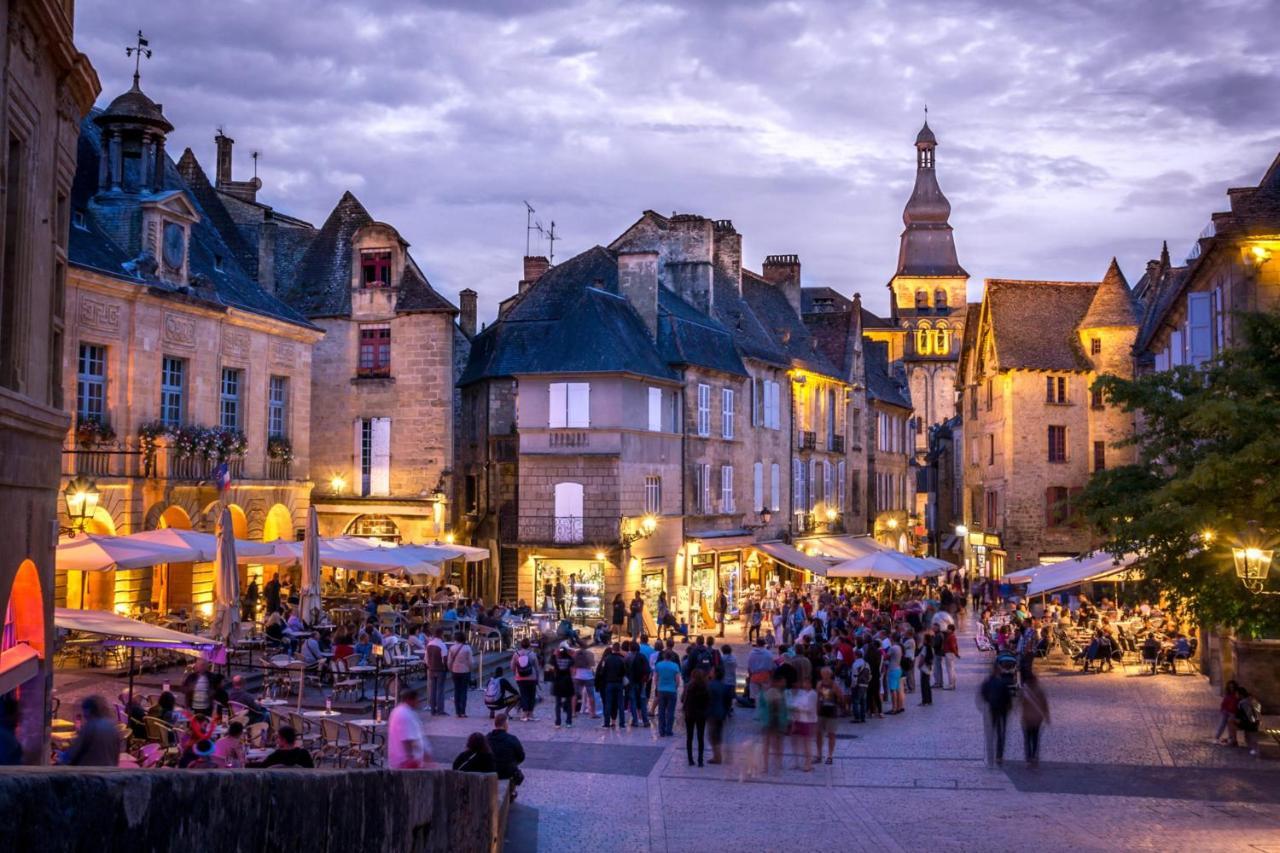 Ancienne Sechoir A Tabac Idealement Place A Limeuil Pour 4 Dans La Nature Exterior foto